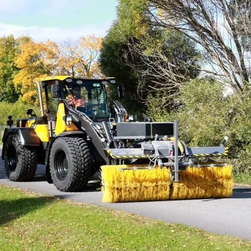 Rouleau brosse cylindrique - 140 - Vilakone Oy - de nettoyage