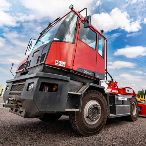 Tracteur diesel - TT618i - Kalmar - à 4 roues / à conducteur porté assis / industriel