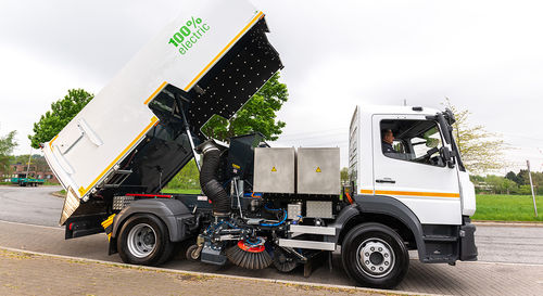 Balayeuse montée sur camion - VS6  - BROCK Kehrtechnik GmbH - électrique / de voirie / de poussières