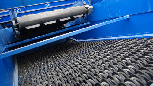 Installation de recyclage par broyage - CP Group - avec découpe