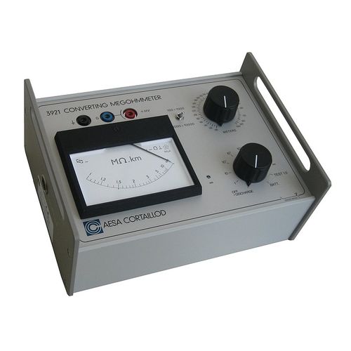 Mégohmmètre analogique - 3921 - AESA Cortaillod - portable