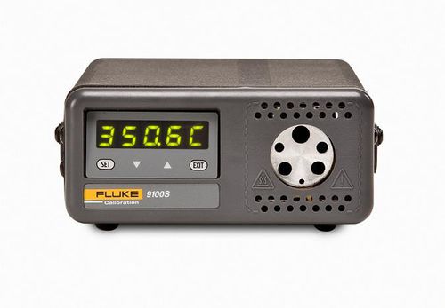 Calibrateur de température - 910 series - Fluke Calibration - portable / compact / à puits sec