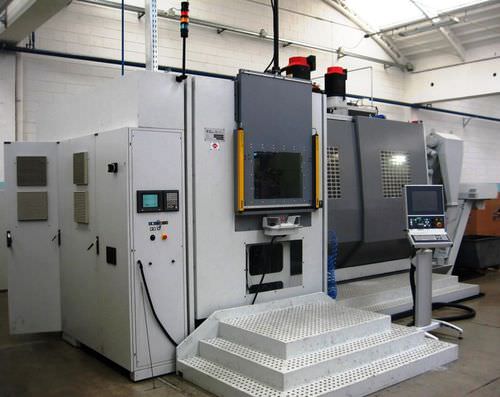 Fraiseuse CNC à 3 axes - TSP 1 - Riello Macchine Transfer - verticale / HSK-100-A / avec changeur de palettes intégré