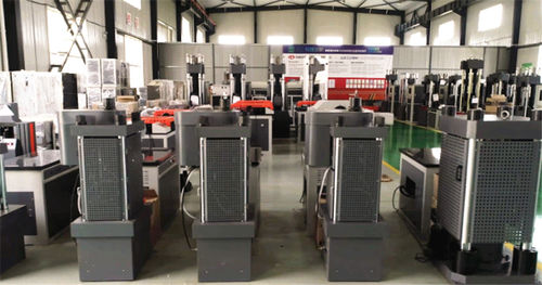 Machine d'essai de compression - Jinan Liangong Testing Technology Co., Ltd - contrôlée par ordinateur / pour matériau de construction