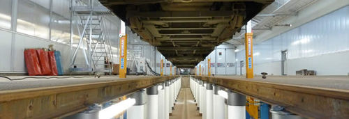 Plateforme de levage - HYWEMA - Josef Schwahlen GmbH & Co.KG - pour véhicule ferroviaire / électrique