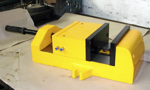 Étau de machine - Orcan - pneumatique / horizontal / à palette interchangeable