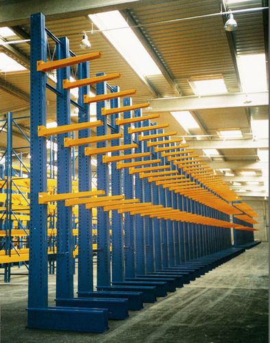 Rayonnage cantilever - ARMAURIC-LUX-SA - multistockage / double-face / modulaire