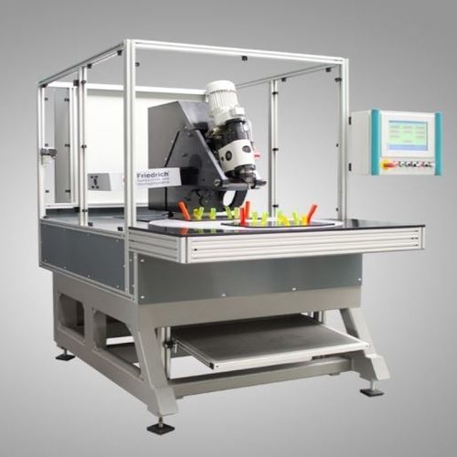 Centre de rivetage CNC - D. Friedrich - 5 axes / à grande vitesse