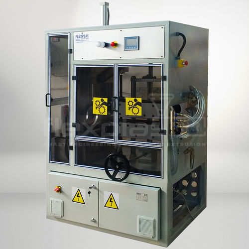 Machine à scier à sol - FLEXPLAS HORTUM SANAYI MAKINA IMALAT VE PAZARLAMA LIMITED SIRKETI - pour tubes / pour profilés / avec commande à écran tactile