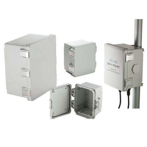 Boîtier avec couvercle à charnière - UPC series - TAKACHI Electronics Enclosure Co., Ltd. - pour montage sur poteau / rectangulaire / en polycarbonate