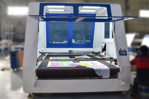 Machine de découpe laser CO2 - 1630 - Jinan Sign CNC Equipment Co., Ltd - pour tissus / de gravure / avec refroidissement à eau