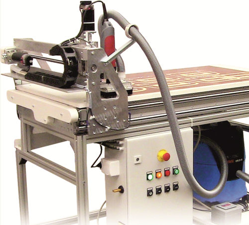 Système de contrôle de profil - Autotrak CNC - AMF Reece CR, s.r.o. - de production / automatique