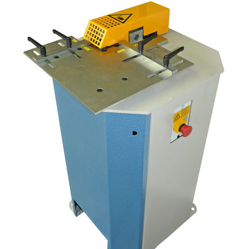 Poinçonneuse semi-automatique - AMK - Schwartmanns Maschinenbau GmbH - électrique / de tôle / encocheuse