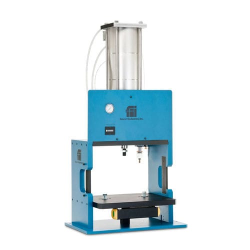Presse pneumatique - 5000 Series - Fancort Industries, inc. - pour assemblage / à cadre