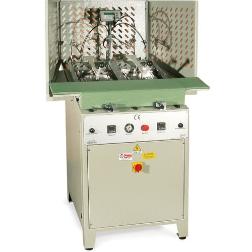 Machine de rembordage pour poches - 1002 - Maicaitalia