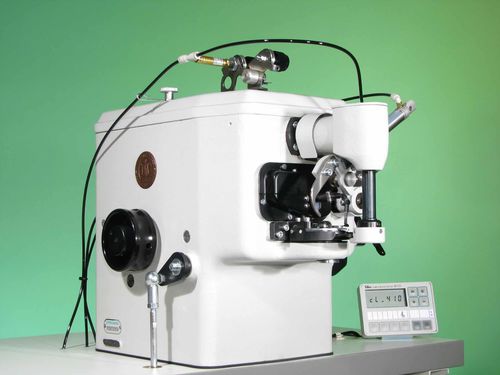 Surjeteuse à une aiguille - VTD410EV - Strobel Spezialmaschinen GmbH - à un fil / pour chaussures / fixe