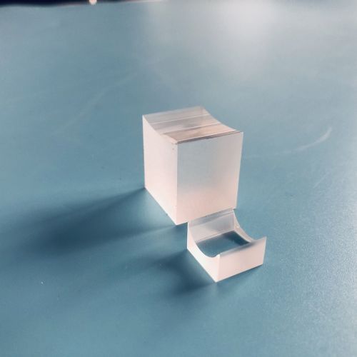 Lentille cylindrique - YT-272 - Changchun Yutai Optics Co., Ltd. - plan-convexe / plan-concave / en verre BK7