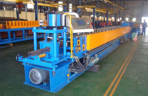 Profileuse pour profilés - Omega - AMECO INDUSTRIAL JOINT STOCK COMPANY - automatique / contrôlée par PLC / poinçonnage