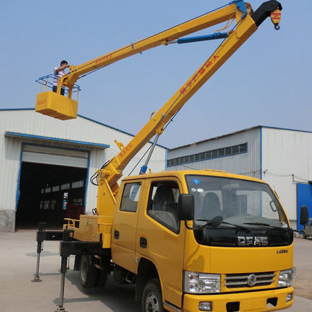 Nacelle articulée montée sur camion - a002 - Jinan Juxin Machinery Co., Ltd. - pour chantier / tout terrain / pour applications industrielles