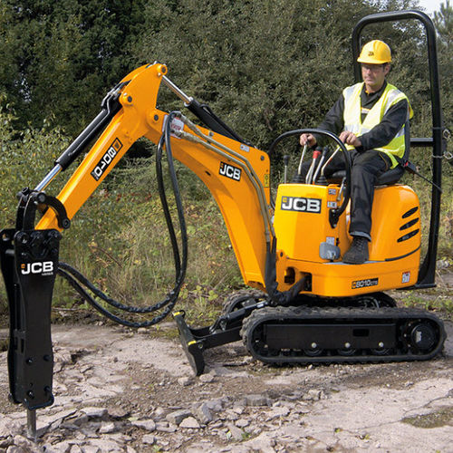 Pelleteuse micro - 8010 CTS - JCB - à chenilles / diesel / pour chantier de construction