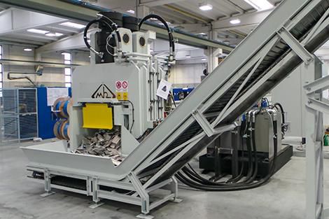 Cisaille électrique - EMMEBI SRL - pour ferraille / guillotine / automatique