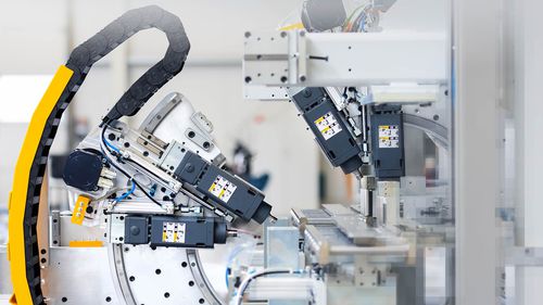 Ligne de traitement pour profilés en PVC - BAZ 1000 - SCHIRMER MASCHINEN GMBH