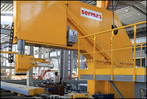 Machine à scier à format - SERMAS INDUSTRIE SAS - pour aluminium / pour barres en fer / totalement automatique