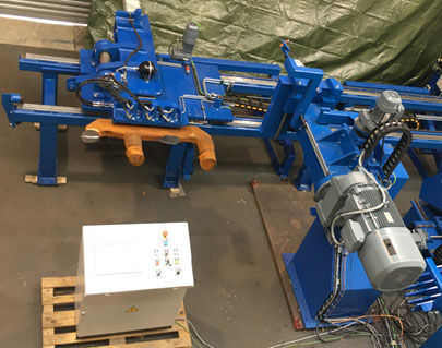 Machine à scier circulaire - SERMAS INDUSTRIE SAS - verticale / pour métaux / pour produits cylindriques