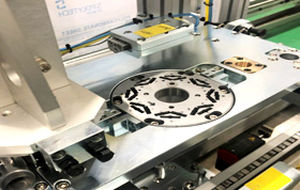 Machine d'insertion automatique - HANWHA MACHINERY