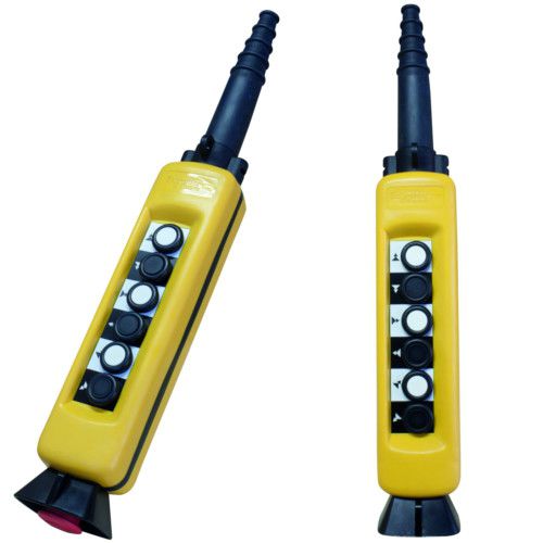 Boîte à boutons pour grues - KM KUMSAN CRANE SYSTEMS - à 6 boutons / d'arrêt d'urgence / de commande