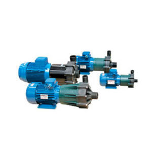 Pompe pour produits chimiques - CAODURO impianti S.r.l. - à entraînement magnétique / industrielle / en PVDF