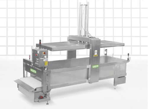 Presse à fromage verticale - PRP-AT series - Plevnik D.O.O. Engineering and production - pneumatique / à pâte dure / en acier inoxydable