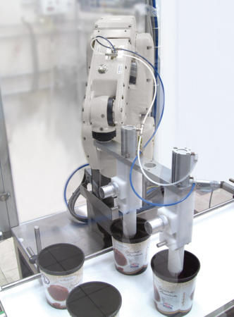 Machine de remplissage de pots - DR7 - Technogel S.P.A. - pour la production de crème glacée / compacte / à actionnement pneumatique
