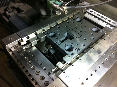 Corps de moule - Titan Machinery LP