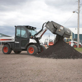 Balayeuse pour véhicule porteur - BOBCAT - diesel