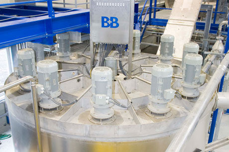 Machine de nettoyage à eau - B+B Anlagenbau - à vapeur / pour l'industrie du recyclage / continue