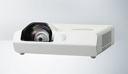 Vidéoprojecteur LCD - PT-T series  - Panasonic Business Communication
