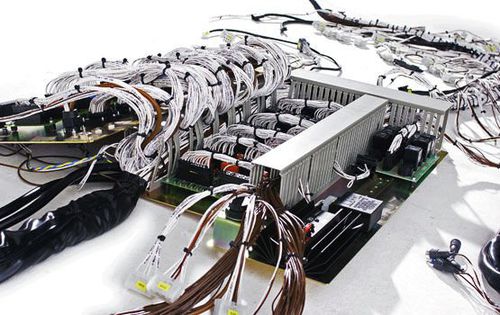 Harnais électrique de commande - LEONI - avec connecteur intégré