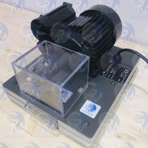Dénudeuse de fils émaillés - GM210 - GM AUTOMAZIONI - électrique / sur table