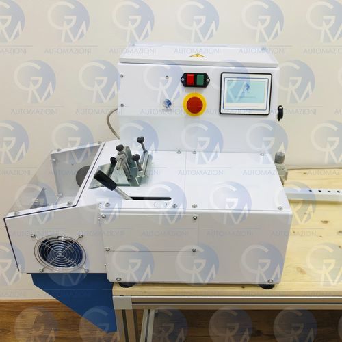 Machine de découpe à chaud - GM70 - GM AUTOMAZIONI - à lame / pour matières plastiques / pour tissus