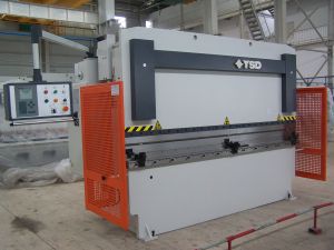 Presse plieuse hydraulique - PPT(K)  - Hubei Tri-Ring Metal-Forming Equipment Co., Ltd. - NC