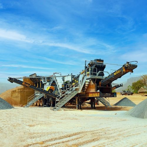 Groupe de concassage et de criblage à mâchoire - MCK-60  - Fabo Crushing Screening & Concrete Plants - mobile / haute capacité / pour le tertiaire