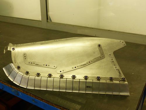 Poinçonnage acier - Mecachrome - alliage d'aluminium / acier inoxydable / titane