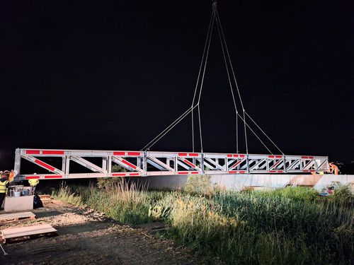 passerelle piétonne en PRV - P-TREX