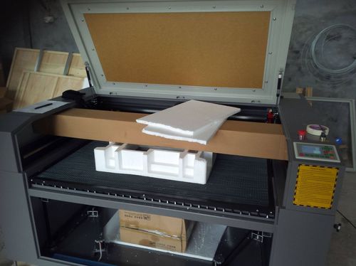 Machine de gravure laser - QFXF1390 - Shandong Wami CNC Technology Co., Ltd. - de céramique / de verre / de bois