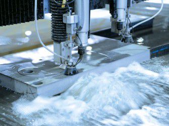 Découpe au jet d'eau - thyssenkrupp Materials - métaux non ferreux / acier / grandes séries