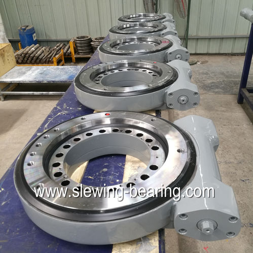 Système d'entraînement rotatif à vis sans fin - SE/PE series - XUZHOU FENGHE SLEWING BEARING CO.,LTD - à couronne d'orientation / simple / double