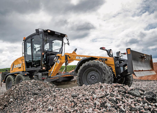 Niveleuse pour chantier - 836C - Case