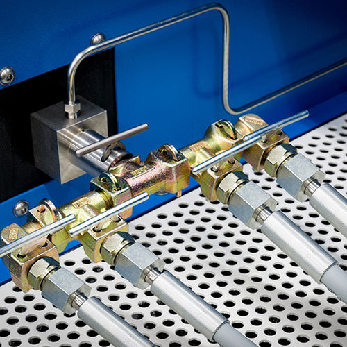 Manifold 4 voies - Uniflex-Hydraulik GmbH - acier