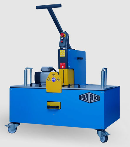 Machine de découpe de tuyau flexible - EM 150 - Uniflex-Hydraulik GmbH - à couteau / à lame / pour métal